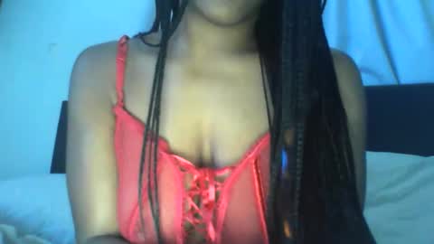 Snapshot of sashaforeever chatting on January 2026 04:01:02 PM SASHAFOREEVER online show from January 2026 04:01:02 PM