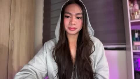 Sasha online show from April 2026 05:32:02 AM