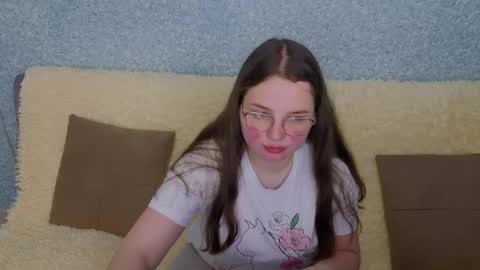 Snapshot of sashavibe chatting on April 2026 07:08:02 PM Sasha online show from April 2026 07:08:02 PM