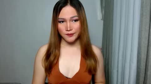 sassygirl_elliexx online show from April 2026 02:58:01 PM