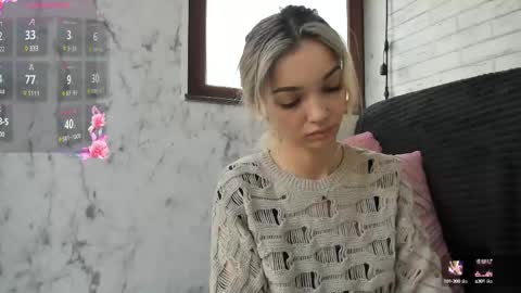 Snapshot of sassyt33n chatting on February 2025 07:27:01 AM sassyt33n online show from February 2025 07:27:01 AM