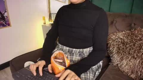 Saturningsweets online show from February 2026 02:16:02 PM