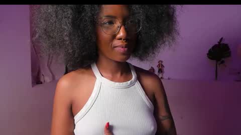 saturno_vibes online show from October 2025 08:54:02 AM