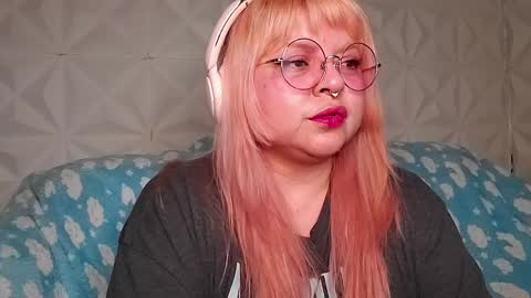 Snapshot of satyn_doll chatting on May 2026 12:49:01 AM Gina George online show from May 2026 12:49:01 AM