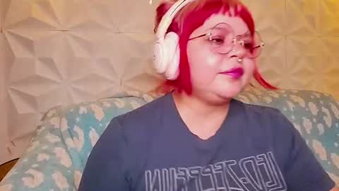 Snapshot of satyn_doll chatting on June 2026 11:19:01 PM Gina George online show from June 2026 11:19:01 PM