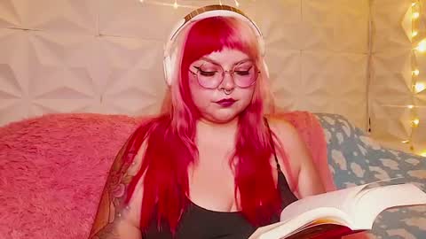 Snapshot of satyn_doll chatting on July 2026 09:44:02 PM Gina George online show from July 2026 09:44:02 PM