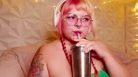 Snapshot of satyn_doll chatting on July 2026 10:34:02 PM Gina George online show from July 2026 10:34:02 PM