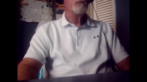 satyr64 online show from November 2025 03:45:01 PM