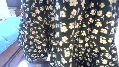 Sophia online show from November 2025 04:29:02 AM