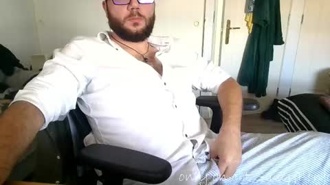 Ben online show from April 2026 07:33:02 PM