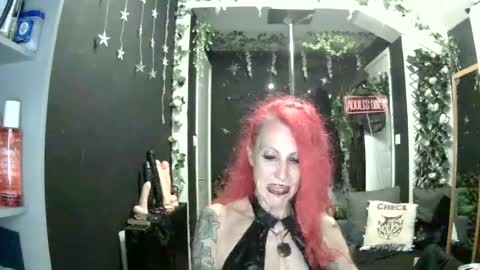 Snapshot of saucysky chatting on July 2026 08:45:02 PM SaucySky online show from July 2026 08:45:02 PM