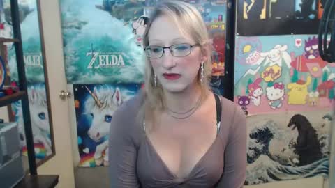 Savanah online show from September 2025 03:23:02 PM