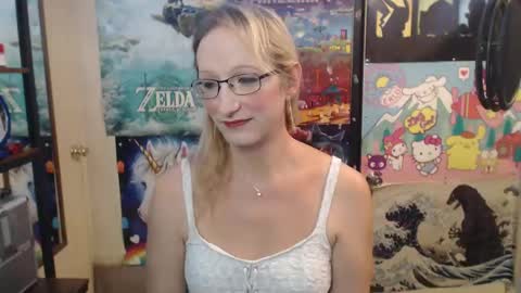 Savanah online show from October 2025 04:58:02 PM