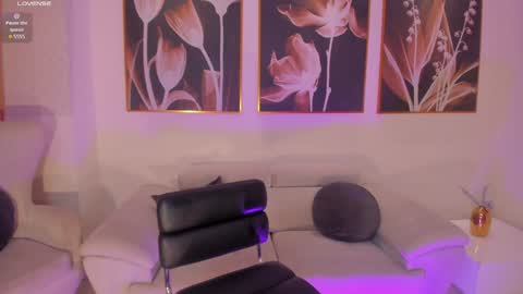 S a v a n n a h  online show from February 2025 11:26:01 PM