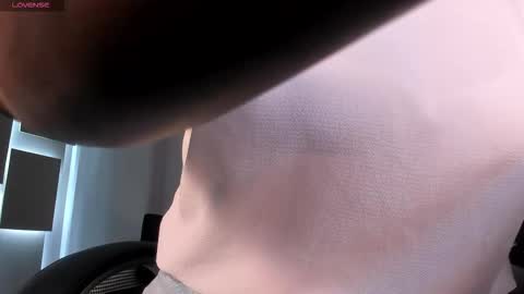 S a v a n n a h  online show from November 2025 01:12:02 PM