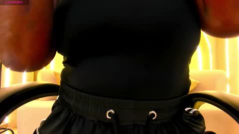 S a v a n n a h  online show from November 2025 07:06:02 AM