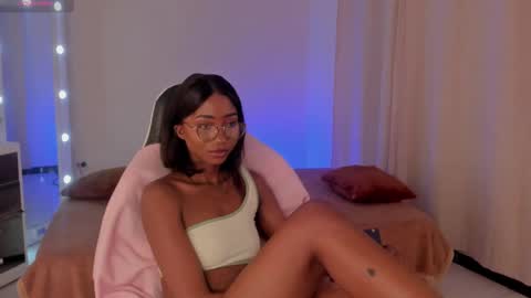 Savannahwildee online show from February 2025 05:40:02 PM