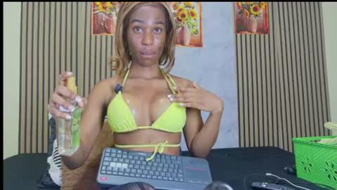 Snapshot of savory_pussy18 chatting on July 2026 03:21:02 PM savory_pussy18 online show from July 2026 03:21:02 PM