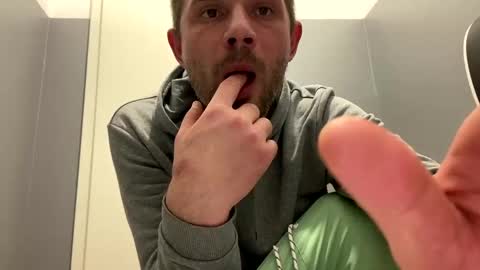 chamomile online show from December 2024 10:20:01 PM