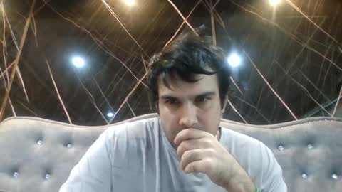 Snapshot of sawasdee04 chatting on April 2026 10:05:01 AM petperson04 online show from April 2026 10:05:01 AM