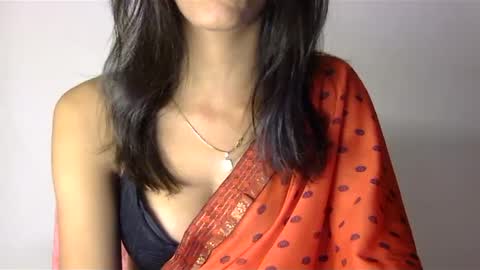 Snapshot of saxee_love chatting on March 2025 05:54:01 PM saxee online show from March 2025 05:54:01 PM