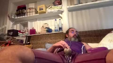 saxonialatexdude online show from November 2025 10:48:01 AM