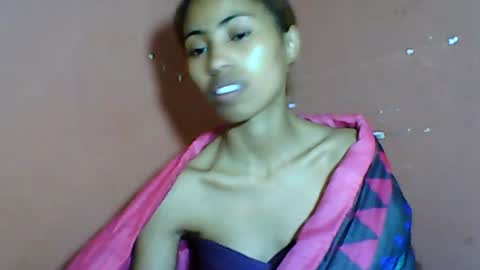 sayaah01 online show from July 2026 06:59:02 AM