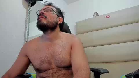 sebastian   muscleman  daddy   the better  latin  lover   online show from November 2025 09:19:02 AM