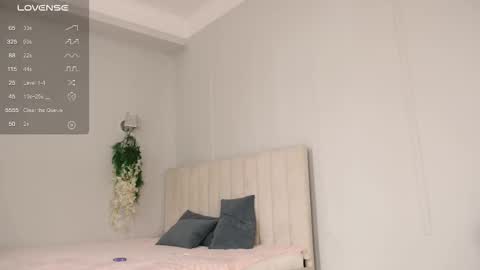 scamelia online show from September 2025 06:36:01 AM