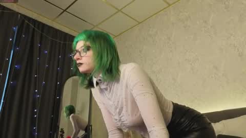 Emmy online show from April 2026 01:17:01 AM