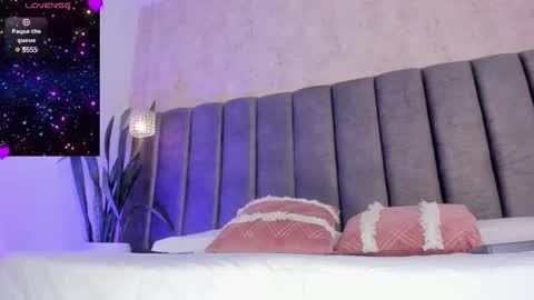 Scarlett online show from February 2025 10:42:02 PM