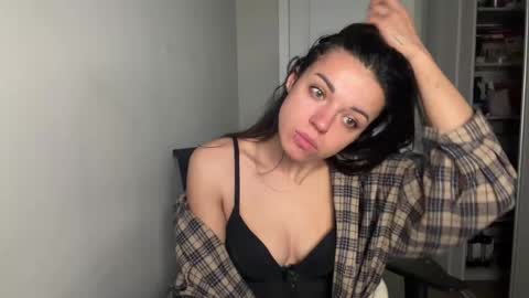 Sophie online show from May 2026 07:36:01 AM