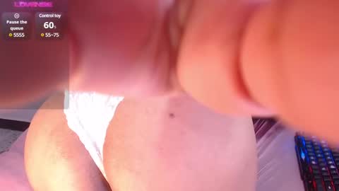 Andrea online show from March 2025 03:24:01 PM