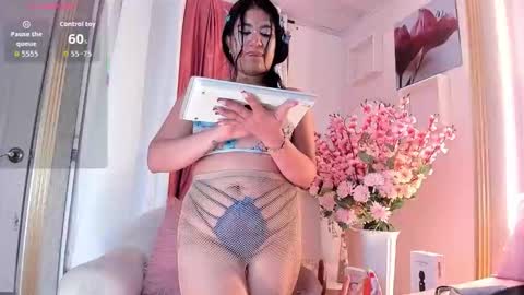 Andrea online show from October 2025 01:34:02 PM