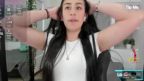 Snapshot of scarlet_kiss_ chatting on January 2026 06:57:02 PM Katty online show from January 2026 06:57:02 PM