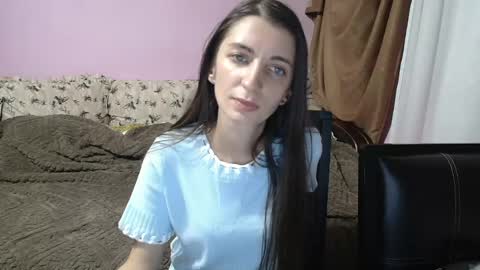 Snapshot of scarlet_rosse chatting on May 2026 08:49:02 PM Scarlet online show from May 2026 08:49:02 PM