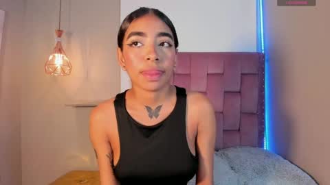 scarlet_vixen_ online show from April 2026 12:34:02 PM