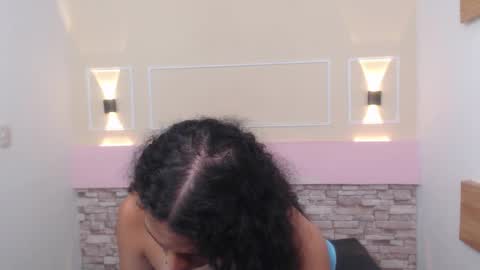 Scarlet Dream online show from March 2025 02:20:01 AM