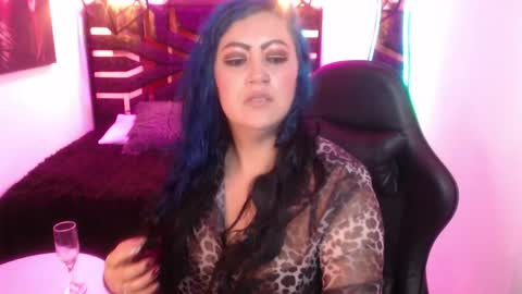 Snapshot of scarleth_bluee chatting on May 2026 03:02:01 AM Scarleth online show from May 2026 03:02:01 AM