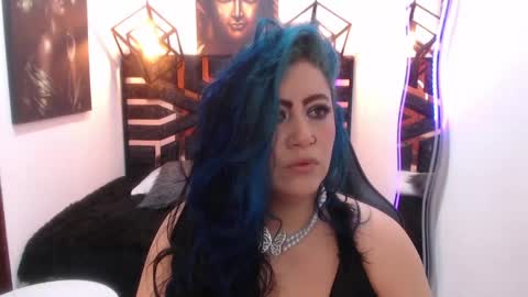 Snapshot of scarleth_bluee chatting on May 2026 03:02:02 AM Scarleth online show from May 2026 03:02:02 AM