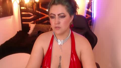 Snapshot of scarleth_bluee chatting on May 2026 03:02:01 AM Scarleth online show from May 2026 03:02:01 AM