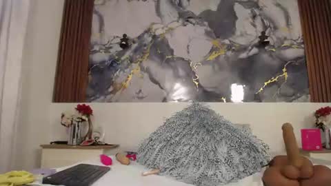 Scarleth online show from July 2026 02:36:02 PM
