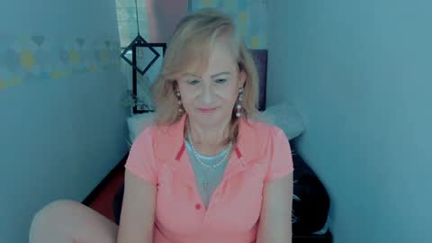 S C A R L E T online show from December 2024 12:05:02 PM