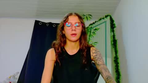 Denis online show from December 2025 12:16:01 AM