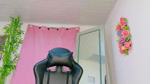 Denis online show from February 2026 12:40:02 AM