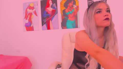 Scarletliz online show from October 2025 12:38:01 PM