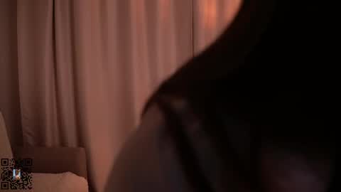 Scarlet online show from February 2025 09:23:01 PM