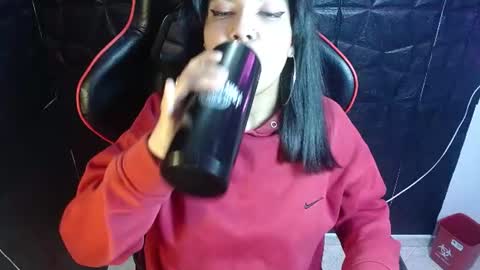 Snapshot of scarletqueen_bj chatting on June 2026 02:59:01 PM scarletqueen_bj online show from June 2026 02:59:01 PM