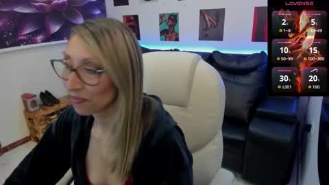 Scarlett online show from February 2026 12:10:01 PM