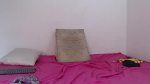 Snapshot of scarlett__cherry_ chatting on May 2026 07:42:02 PM Scarlett online show from May 2026 07:42:02 PM